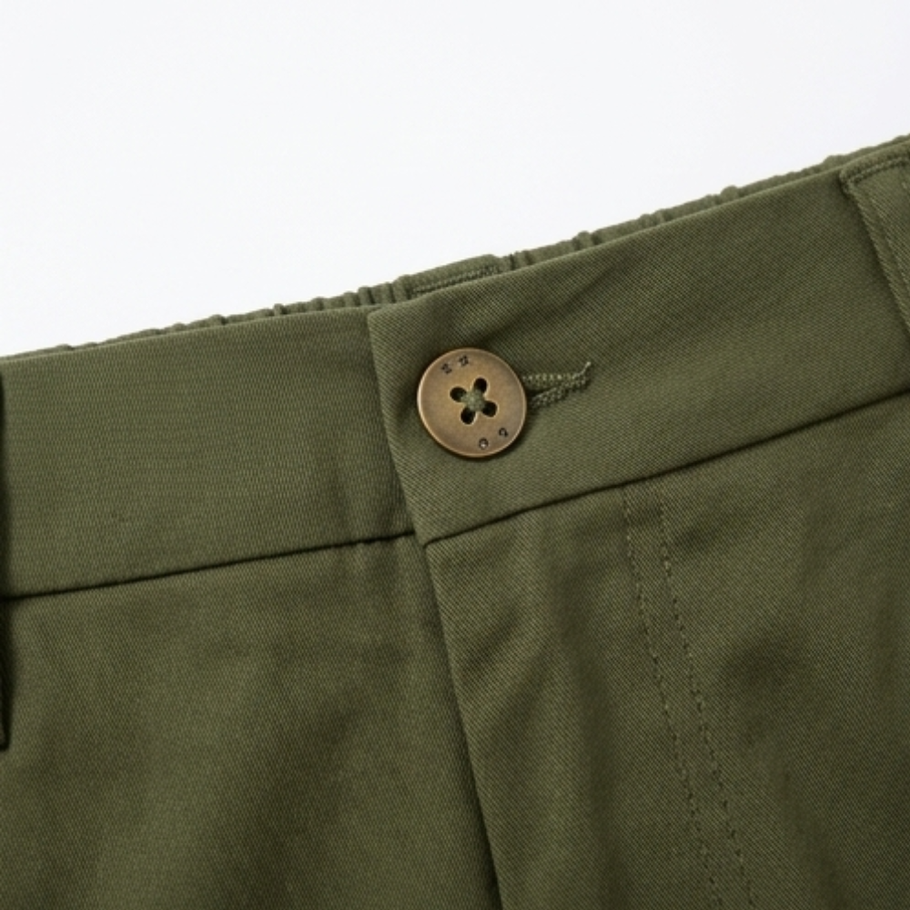 Curvella™ – High-Waisted Stretch Cargo Shorts