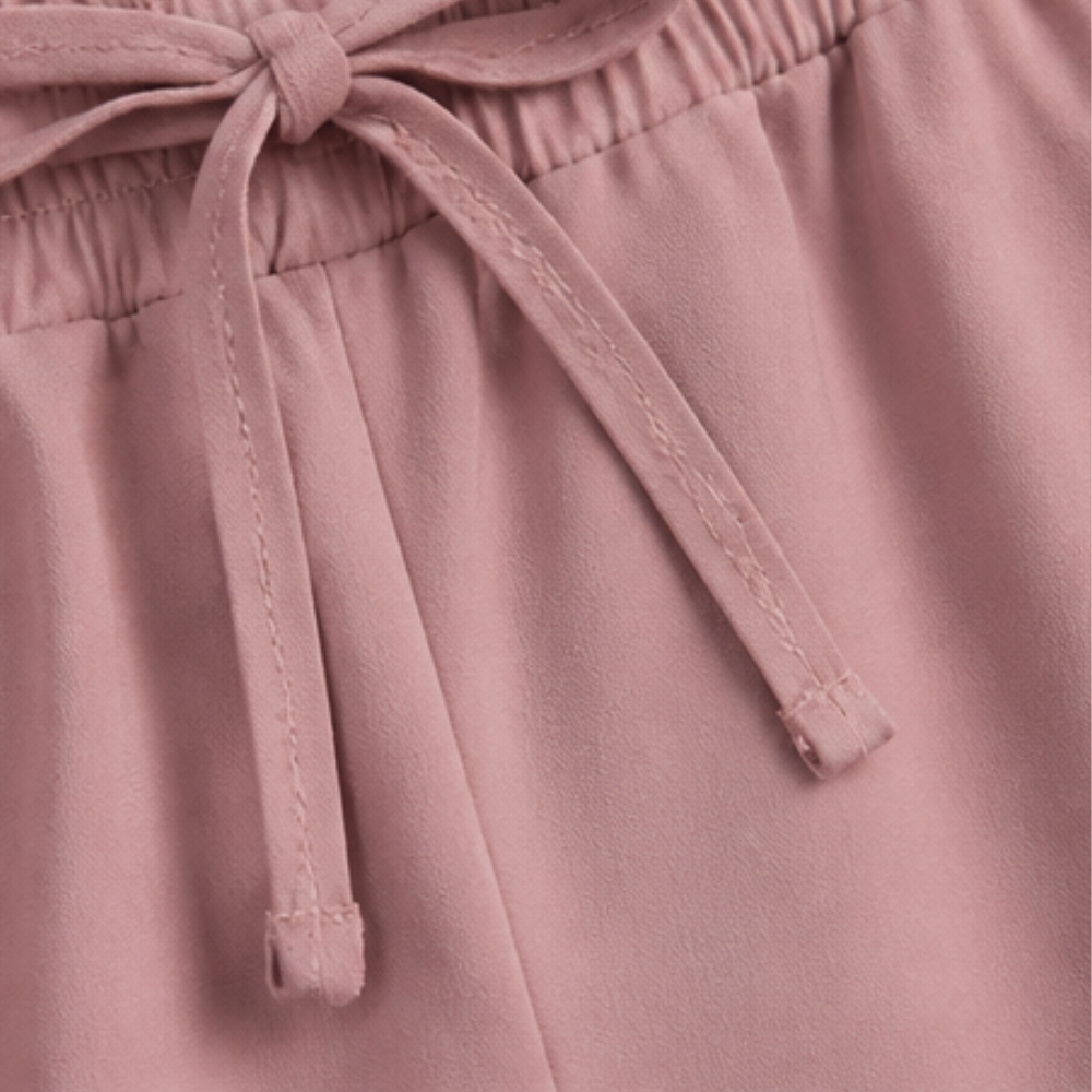 Veluna™ – Effortless Wide-Leg Crop Pants
