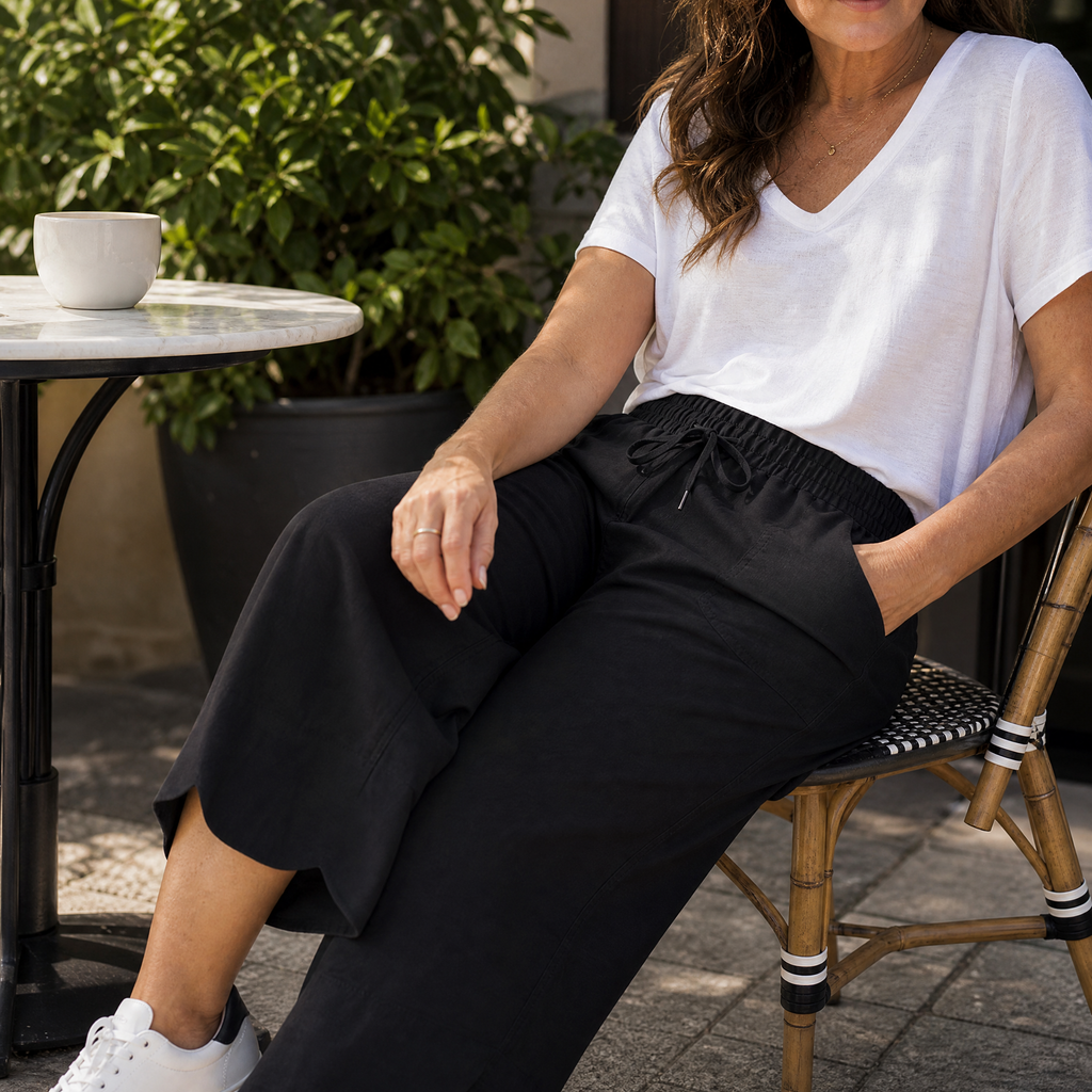 Lounella™ – Soft Cropped Wide-Leg Pants with Pockets